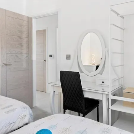 Anchor View Apartment, Sleeps 6 Teignmouth Exterior photo