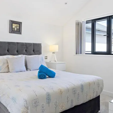 Anchor View Apartment, Sleeps 6 Teignmouth Exterior photo