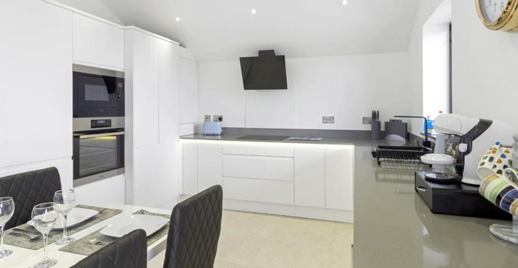Anchor View Apartment, Sleeps 6 Apartment
